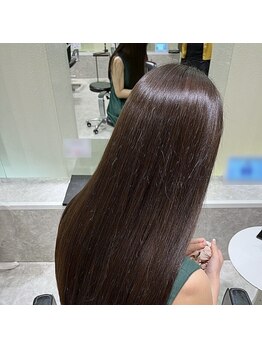 リー 尼崎(Lee)の写真/話題の《酸性ストレート》でダメージレスに髪質改善☆広がりが気になる方、朝に楽がしたい方におすすめ◎