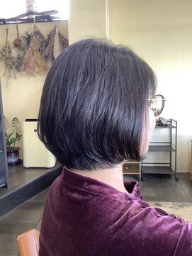 ワラティク(WARATI C) シンプルなボブ