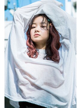 リュヌ ホロスコープ(lune horoscope) 透明感ピンクとブラック