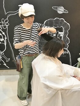 アンティカザサロン(antiqua THE SALON)の写真/感性をくすぐる！独特のカット技術★自分らしさ・個性を活かしたデザインならantiquaにお任せ♪