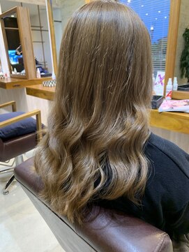 ラ メール ヘア デザイン(La mer HAIR DESIGN) ミルクティーベージュカラー/ハイトーンカラー