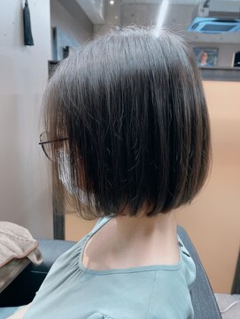 ナナ なかもず店(nana) ナチュラル軽ボブ