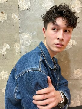 アカ(ACA) ツイストスパイラル　波巻きパーマ　波巻スパイラル 札幌　大通