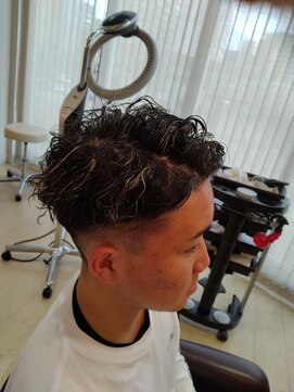 シャンプーボーイ 佐世保駅前店(SHAMPOO BOY) ハイライトツイスパ