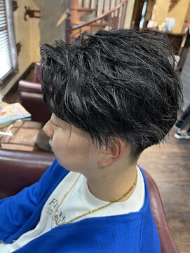 ヘアー クリエイト カルバリ(HAIR CREATE Calbari) マッシュスタイル×パーマ風アイロンセット