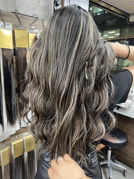 ラフ(LAFF) #バレイヤージュ#グレージュカラー#ボブウルフ#ココアベージュ