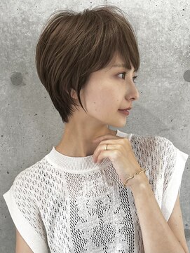 ザ シー 橋本(The C) 20代30代40代ナチュラル大人可愛いレイヤースタイル