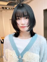 アイティーバイアルバム 松戸店(IT by ALBUM)&nbsp;アッシュブラックニュアンスカラーくびレイヤー_ba486883