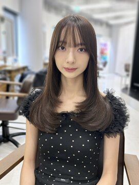 ハピネス 梅田茶屋町店(HAPPINESS) 韓国レイヤー レイヤーロング  透明感カラー オリーブグレージュ