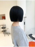 切りっぱなしボブ10代20代ブルーブラック