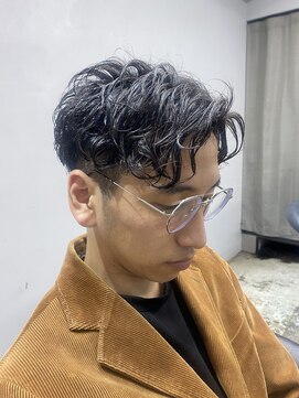 エトラ 渋谷店(etora) メンズ無造作パーマ　センターパート