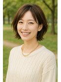 透明感ベージュ×ラフな大人ボブ