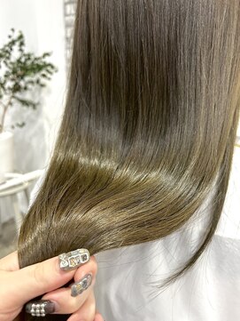 クロト(Clotho) ブリーチなしオリーブベージュ