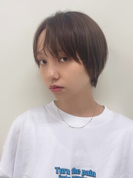 ヴィサージュクオン(VISAGE Quon) タイトレイヤーショート