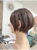 前下がりショートボブ