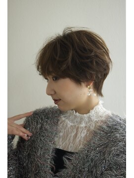 リル 8F 銀座(Rire) 【Rire-リル銀座-】丸みショートボブ!