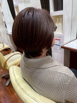 美容室ヒラトヤ 都南店&nbsp;耳だしショート簡単スタイリング束感ショート顔周りカットボブ