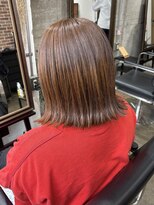 ヴィップルーム(viproom)&nbsp;ツヤ髪スタイルブルージュマッシュウルフイヤリングカラー