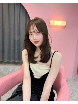 ボタン コロン 表参道 原宿(VOTAN COLON) くびれミディアム/顔まわりカット/レイヤーカット