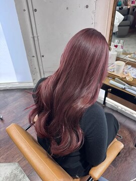 アヴァンスアンス 広島袋町店(AVANCE.ens) ワインレッドカラー