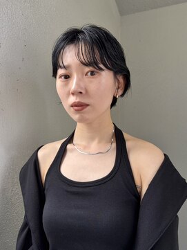 カゼ ダイカンヤマ Kaze DAIKANYAMA ニュアンスショート/シースルーショート/黒髪ショート