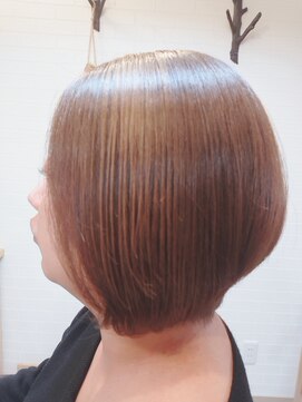 ヘアー ガーデン アンジュ(hair garden Ange) 冬メッシュ&グラデーションボブ