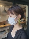 耳かけショートボブ