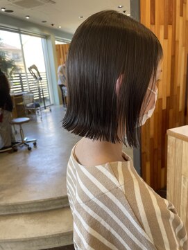ヘアラウンジ アングゥ(hair lounge ungu) 外ハネ切りっぱボブ