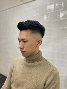 メリケンバーバーショップ フクオカ(MERICAN BARBERSHOP FUK) ビジネスショート