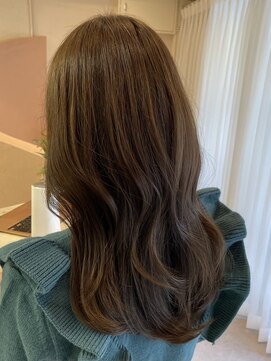 ユニ 表参道(uni) 韓国風カットでたぷっとレイヤー　セミロング