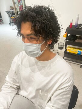 ヒビヲ(HIBIO) ツイストスパイラルパーマツーブロックメンズマッシュメンズヘア