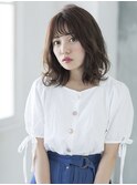 マットブラウンの無造作カールで女子力アップシフォンボブ