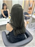 大人前髪アイスグレー韓国小顔レイヤー重めロングオリーブ