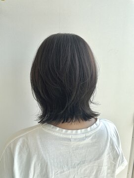 ヒーズドゥ(Hi s.deux) レイヤーボブ