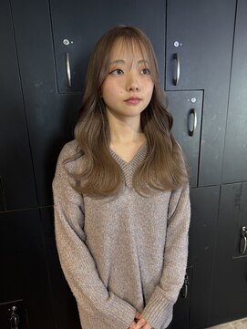 マジコ 原宿(Magico) /ブルージュ/ベージュカラー/ブリーチ/ダブルカラー/原宿