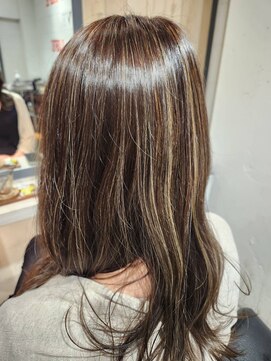 ライズ ヘア ブランド 豊中店(RISE HAIR BRAND) ハイライトカラー