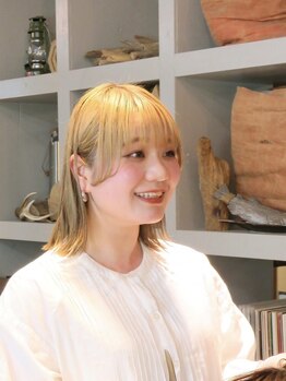 ナバロスタジオ(navarro studio)の写真/【20/30代女性からの指名No.1】経験豊富なスタイリストが、髪の悩みを解決しながらなりたいを叶えます☆