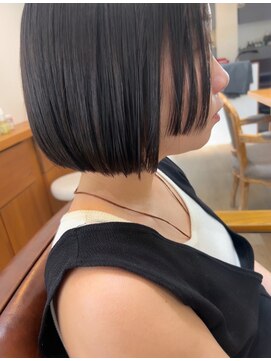 コンパス(COMPASS) 顔回りフリンジカット