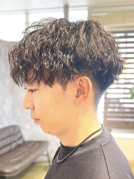 デプト(DEPT.) ツイストスパイラルメンズパーマシャドウパーマメンズカット佐賀