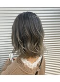 ヘイリーボブ ボブ バレイヤージュ グラデーションカラー