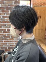 ヴィップルーム(viproom)&nbsp;ピンクベージュレイヤーボブニュアンスカラー外ハネボブショート