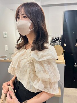 アトレ 福岡大名店(attrait) ミディアムグレージュ × 透明感と柔らかさを叶える上質ケア