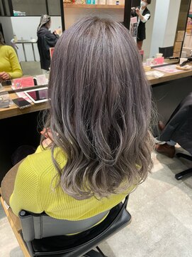 ビヨウシツ ポスタ 【ブリーチ有】ペールラベンダー☆　正木ゆかり