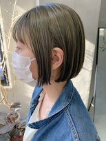 テトヘアー(teto hair)&nbsp;ミニボブ、前下がりボブ、オリーブベージュ、ブリーチ1回