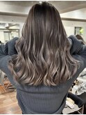 バレイヤージュカラーハイライトグラデーションカラーグレージュ