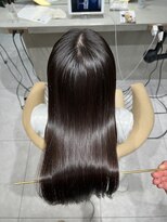 ロンドメリア 天神大名店(Lond Melia)&nbsp;★グレージュカラー斜めバングデザインカラーシルキー ベージュ