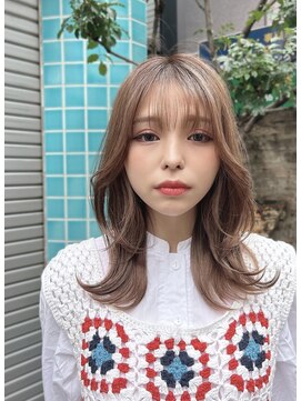 フォルテ ギンザ(FORTE GINZA) 顔周りがアンニュイに動くレイヤースタイル