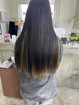 アミーリットルアットタクマ(amie:L at takuma) イエローインナーカラー