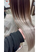 スタイル 横浜(STYLE)&nbsp;エクステ８０本/シルバーハイライトグラデーション/長さだし