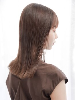 テテ(tete)の写真/teteの《美革ストレート》は、ダメージを最小限に抑えながら、髪質やクセに合わせた“オーダーメイド施術”